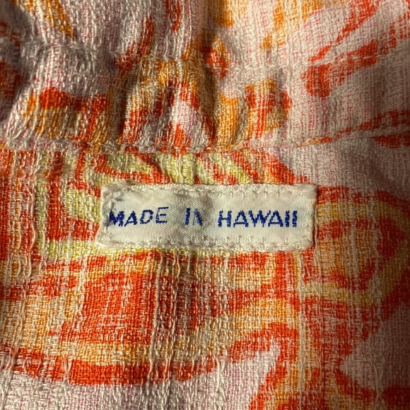 Hawaiian Shirt - Picture 2 of 5